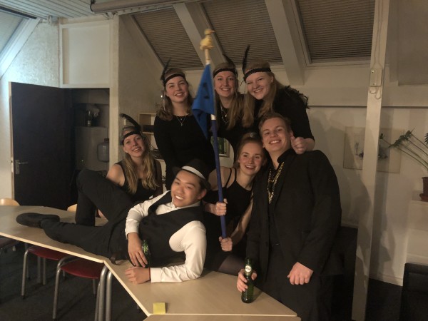 Jaarvertegenwoordiging 1 (JV1'18-'19)